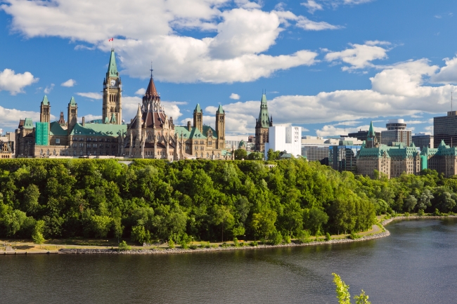 CANAD MAGNIFICO