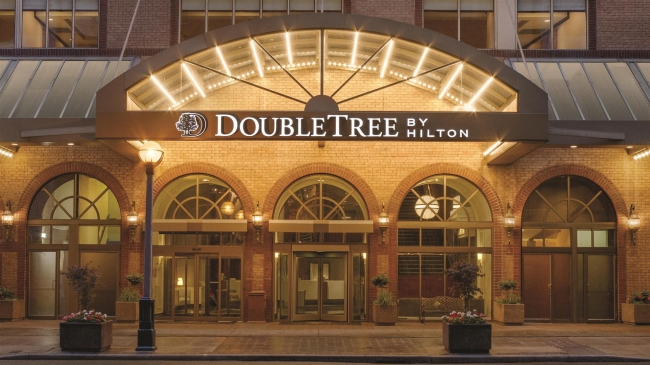 DOUBLETREE BY HILTON TORONTO DOWNTOWN 
