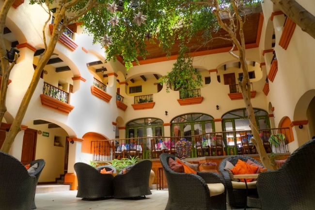 CASA MEXICANA O DIEGO DE MAZARIEGOS O MANSION DEL VALLE