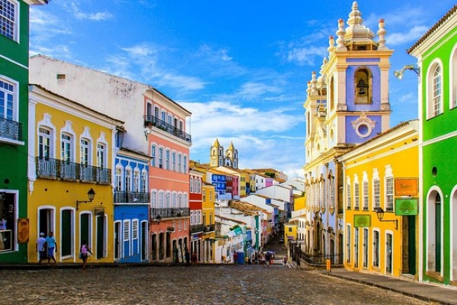 SALVADOR BAJA TEMPORADA (AGOSTO A NOVIEMBRE) 2025